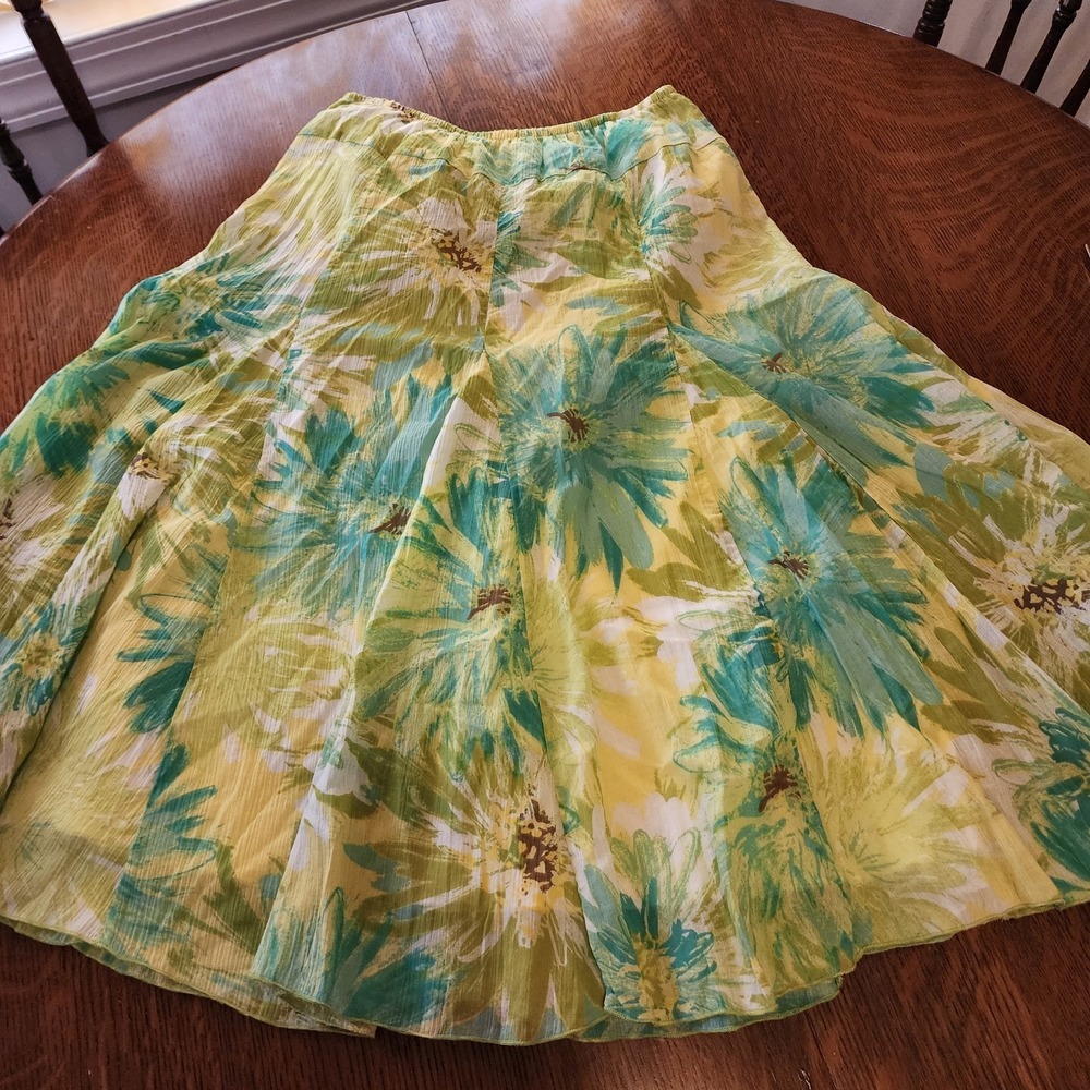 Womens Skirt Ruby Rd Size 10 Petite Floral Flowing Spring Summer Fairy Light